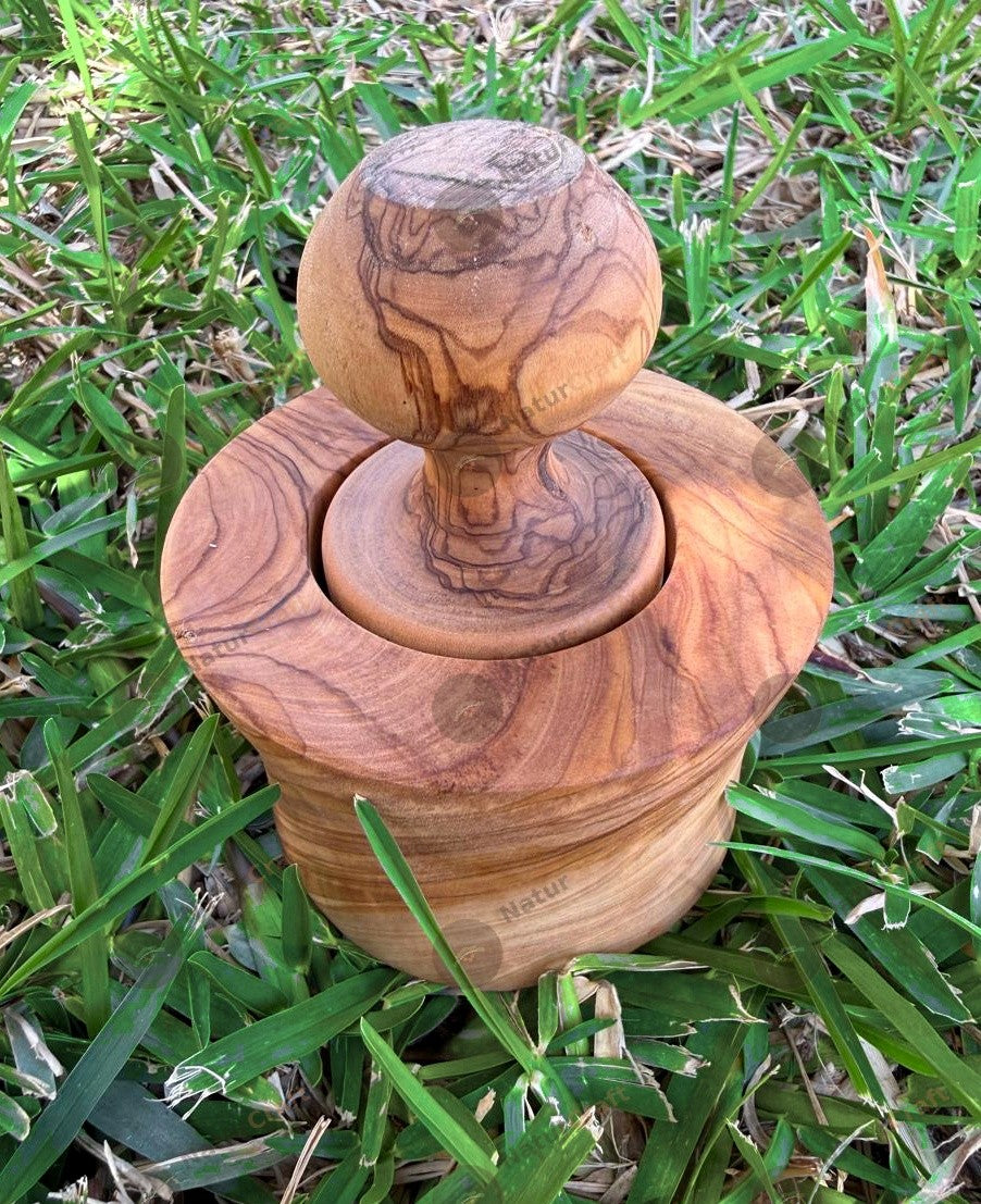 Mortier à ail en bois d’olivier