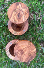 Olive wood magnetic box